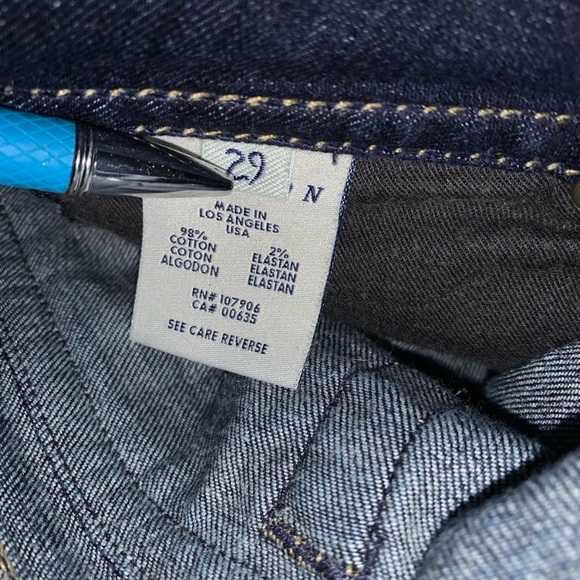 Hudson Signature Low Rise Boot Cut Jeans - Picture 10 of 13